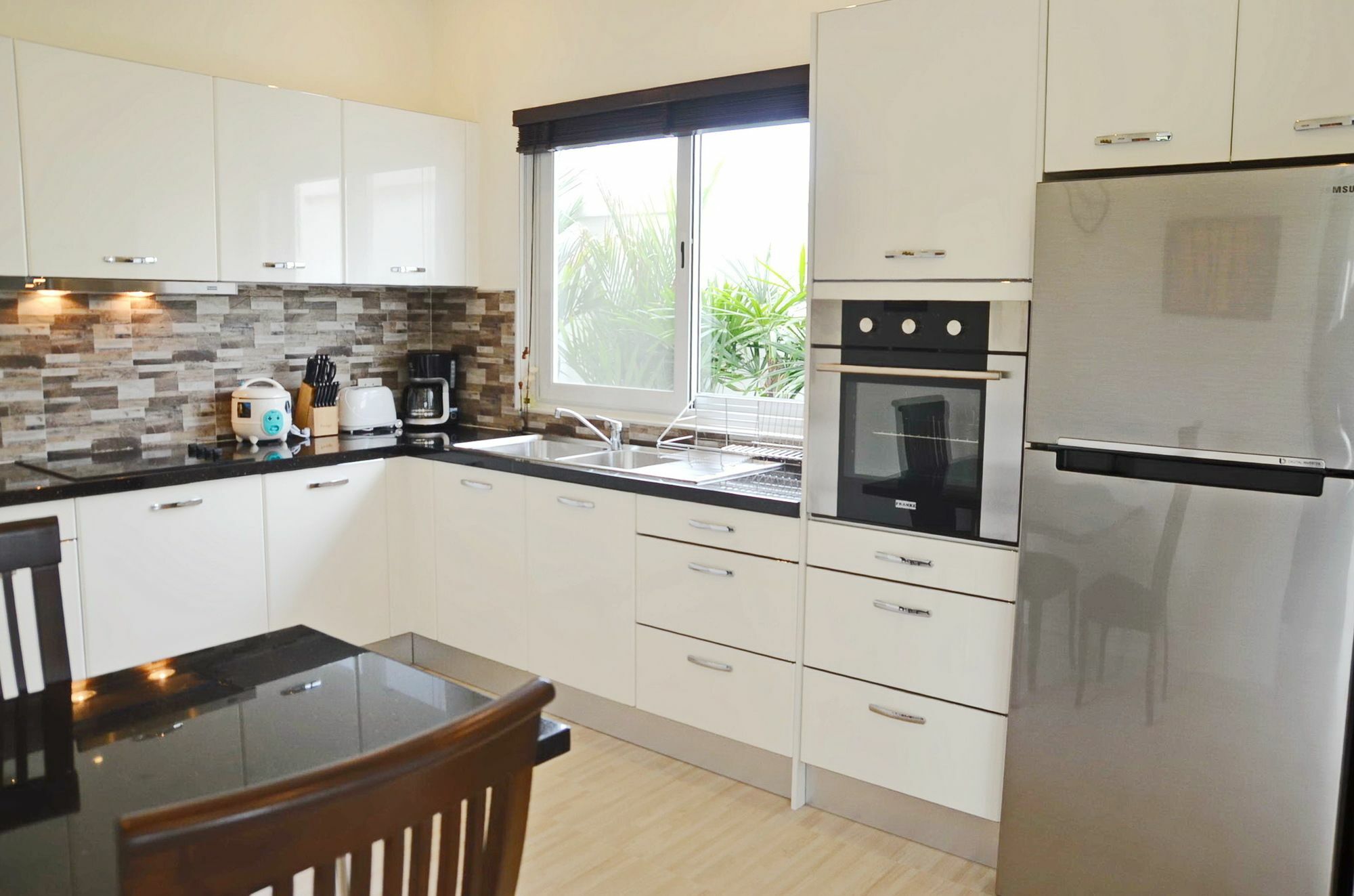 Allamanda Villa